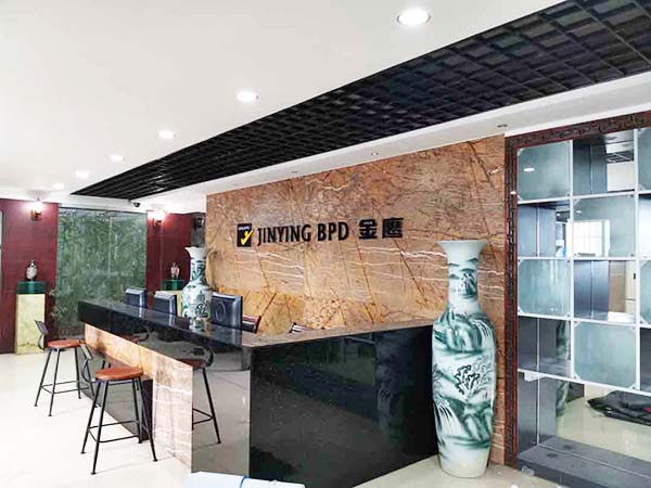 金鷹廣告.jpg 金鷹廣告.jpg