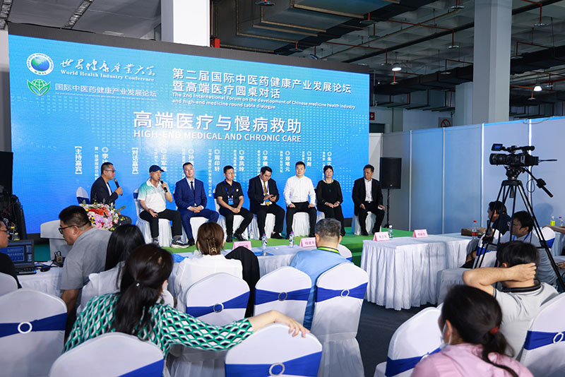 XUBO0815.jpg XUBO0815.jpg